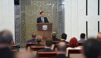 بشار الأسد خلال كلمته أمام البرلمان - رويترز