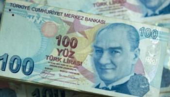 أردوغان يفشل في وقف انهيار الليرة