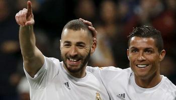 كريستيانو رونالدو وكريم بنزيمة بقميص ريال مدريد
