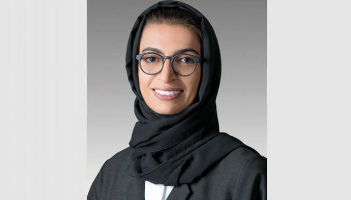 نورة الكعبي وزيرة الثقافة والشباب في دولة الإمارات