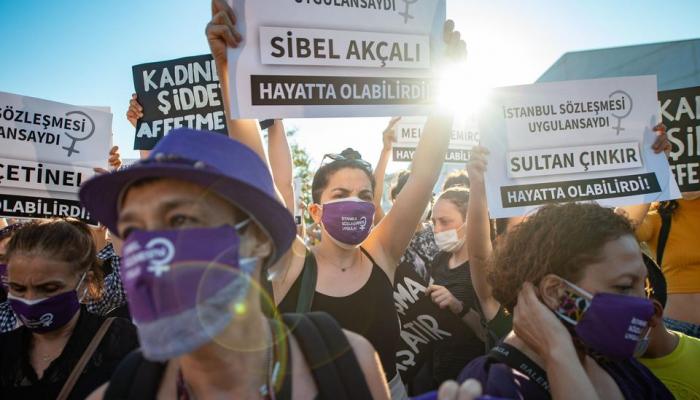 manifestation pour une meilleure application de la convention d'Istanbul-AFP