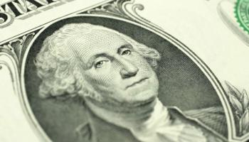 استقرار نسبي في سوق العملات المصرية بقيادة الدولار