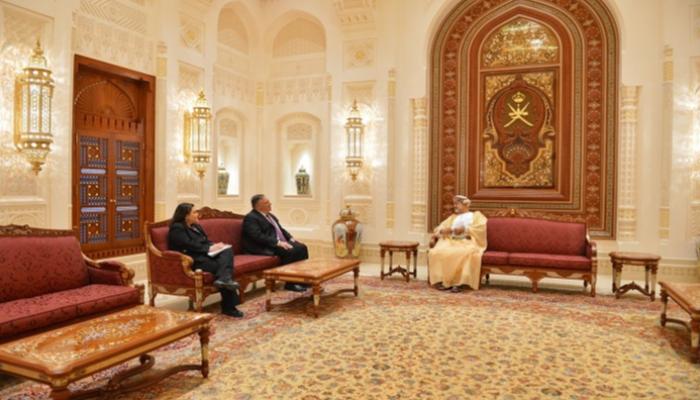 سلطان عمان هيثم بن طارق يلتقي وزير الخارجية الأمريكي مايك بومبيو