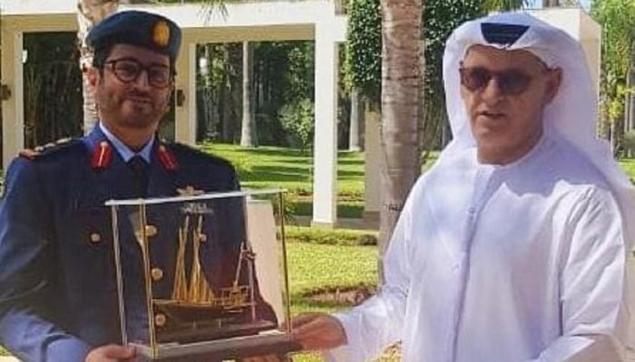 سفير الإمارات لدى المغرب يكرم الملحق العسكري