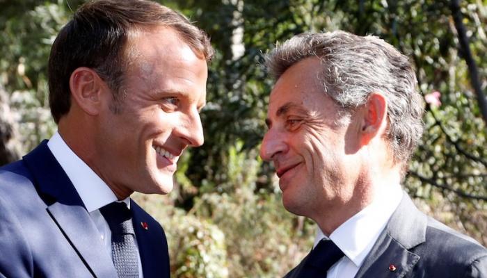 le président français Emmanuel Macron, et Nicolas Sarkozy,
