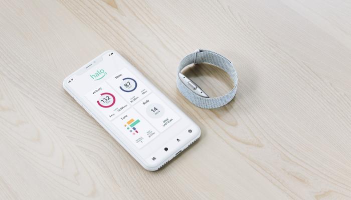 un bracelet connecté capable de mesurer les émotions