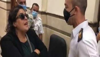 المستشارة أثناء واقعة اعتدائها على الضابط