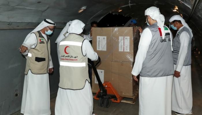 الطائرة تحمل 25 طنا من الأدوية والمستلزمات والمواد الطبية