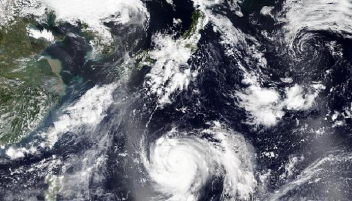 إعصار هايشن يعرقل عمليات البحث عن ناجين من غرق سفينة قبالة سواحل اليابان