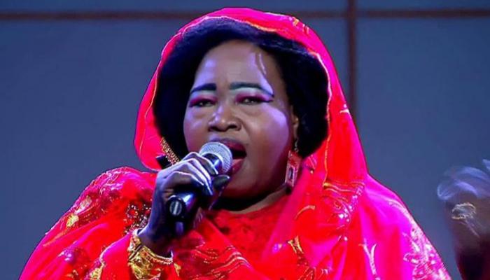 الفنانة السودانية ستونة