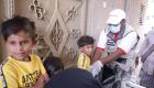 مساعدات إماراتية لأسر الشهداء في المكلا باليمن