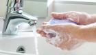 غسل اليدين بالماء دون صابون.. هل يحمي من عدوى كورونا؟ 