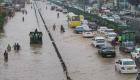 الأمطار الغزيرة تشل حركة المرور في مومباي الهندية