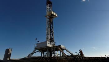 منصة حفر في حوض بيرميان بالولايات المتحدة - رويترز