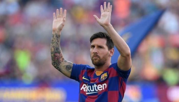 ليونيل ميسي قائد برشلونة