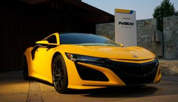  طراز NSX Type R