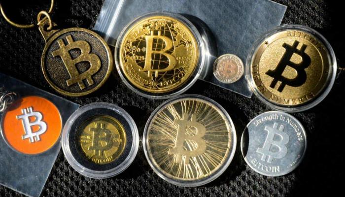 Le Bitcoin franchit la barre des 30 000 dollars pour la première fois de son histoire