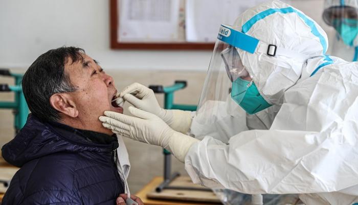الصين تسجل أكبر زيادة بإصابات كورونا اليومية في 5 شهور