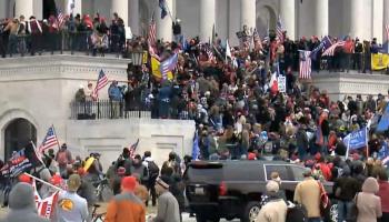 أنصار ترامب يقتحمون الكونجرس