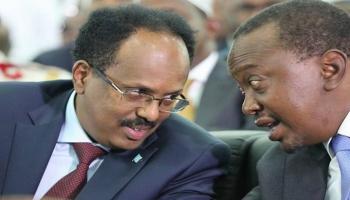 لقاء سابق بين الرئيسين الكيني أوهورو كينياتا والصومالي عبد الله فرماجو