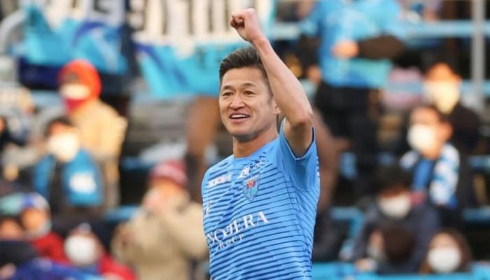 كازويوشي ميورا أكبر لاعب في تاريخ الكرة اليابانية