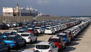  سيارات للتصدير بميناء طنجة المغربي 
