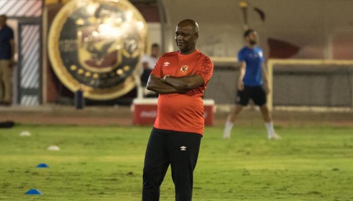 بيتسو موسيماني مدرب الأهلي المصري