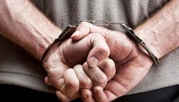إلقاء القبض على شخص - أرشيفية