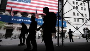 جنة الأسهم تجذب المستثمرين إلى وول ستريت