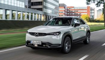 باقة التجهيزات Ad’Vantage توفر لمازدا MX-30 الكهربائية نظام الإضاءة Matrix-LED