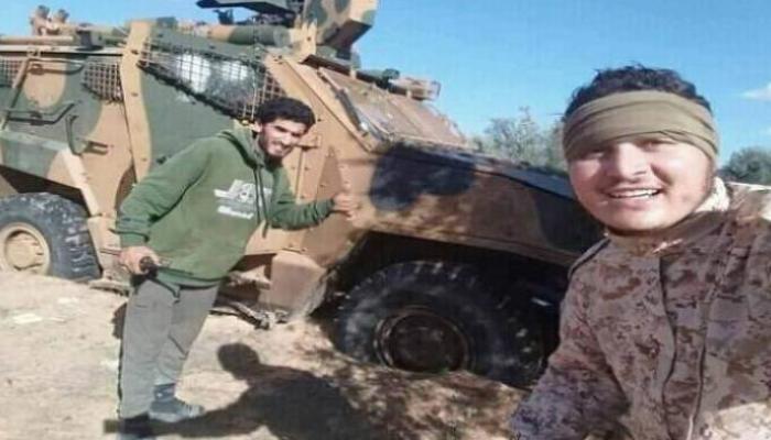 مدرعة تركية دمرها الجيش الليبي