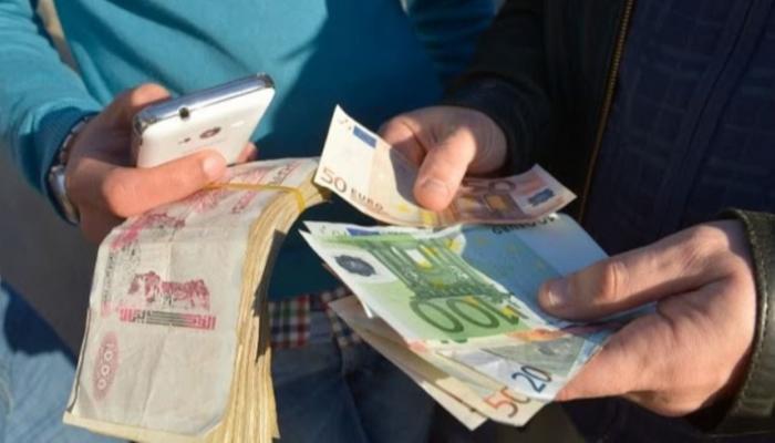 ارتفع سعر الدينار أمام اليورو في مصرف الجزائر