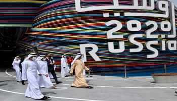 الشيخ محمد بن راشد آل مكتوم يزور جناح روسيا