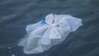 البحر المتوسط يختنق بـ3760 طنا من البلاستيك