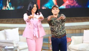 محمد هنيدي مع الإعلامية منى الشاذلي