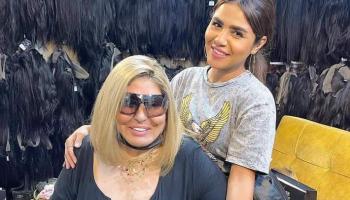 سهير رمزي مع خبيرة التجميل 