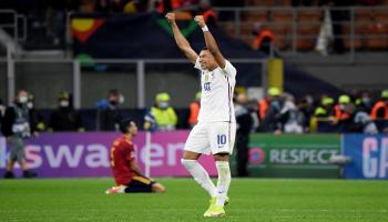كيليان مبابي نجم منتخب فرنسا ضد إسبانيا