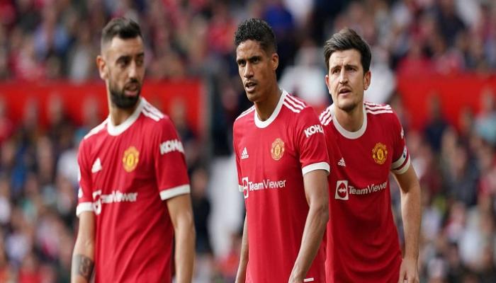 رافائيل فاران وهاري ماجواير ثنائي دفاع مانشستر يونايتد