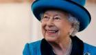 En image : Elizabeth II apparaît pour la première fois en public avec une canne
