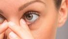 التهاب العين.. سبب بسيط يقود لمتاعب مزعجة