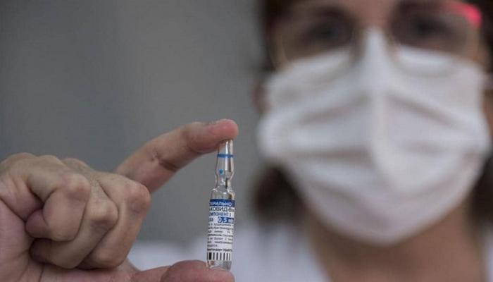 جرعة من لقاح سبوتنيك لايت