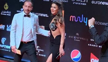 الفنانة نجلاء بدر