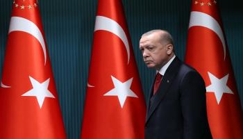المعارضة تحمل أردوغان مسؤولية انهيار الليرة