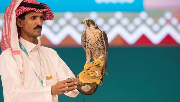 مزاد نادي الصقور السعودي الثاني
