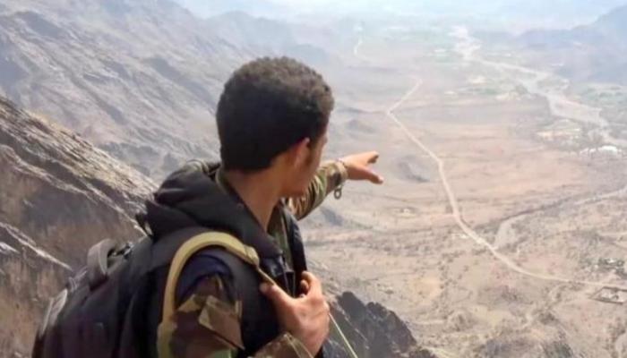 عنصر حوثي على مشارف مديرية العبدية