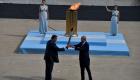 JO-2022 d'hivers de Pékin : la flamme olympique transmise aux organisateurs