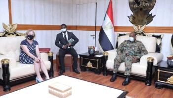 جانب من لقاء البرهان وفيكي فور