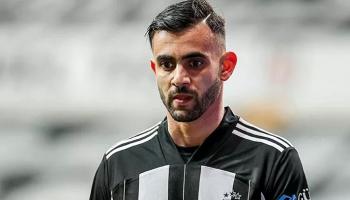 رشيد غزال لاعب بشكتاش ومنتخب الجزائر
