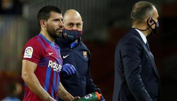 سيرجيو أجويرو مهاجم برشلونة خلال مباراة ألافيس