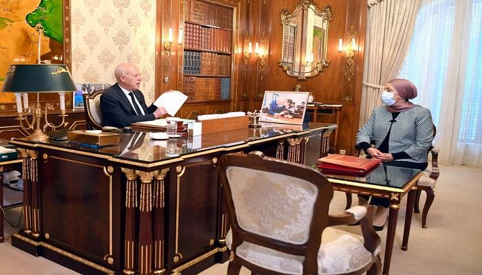 الرئيس التونسي خلال استقبال وزيرة العدل